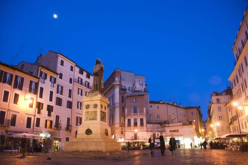 Casa Vacanze Campo De' Fiori Roma Ngoại thất bức ảnh