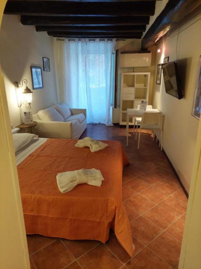 Casa Vacanze Campo De' Fiori Roma Ngoại thất bức ảnh